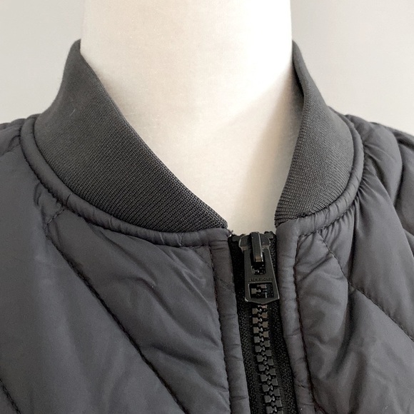 Jack and Jones Puffer Vest Chevron Quilted Nylon Grey Size M - Picture 6 of 17